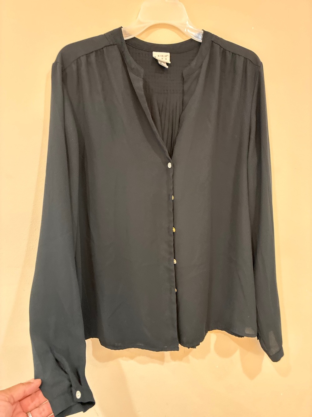 A new day Women’s Black Button-Front Long Sleeve pleated back Blouse